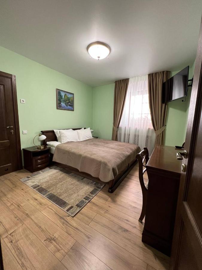 Hotel Spadok Kamieniec Podolski Zewnętrze zdjęcie